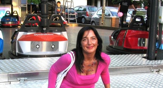 La cura di pelle di faccia ha allargato pori